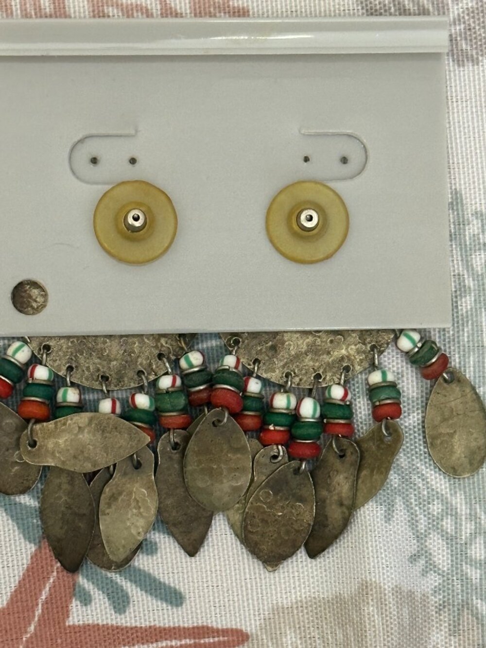 Boho Tribal Statement Dangle Earrings Brass Tone Leaf Beaded New - Picture 3 of 3
